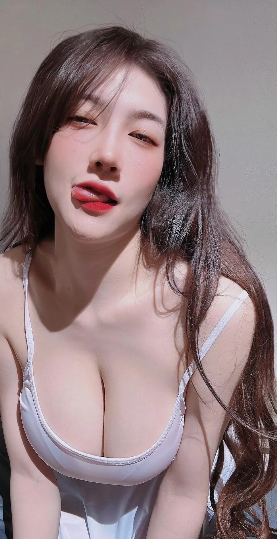 NO.008 可可西yyy – 微密圈系列 今天拍了套定制 [27P]插图1